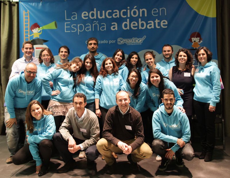 Equipo en debate